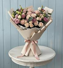 Букет цветов из:  Розы и Лизиантусы в Васильево