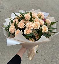 Букет Кремовые розы Латте в Васильево