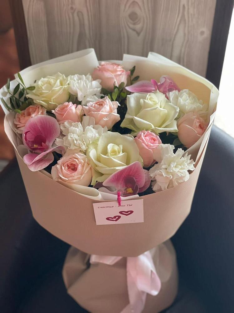 Букет цветов из: Орхидеи, Розы и Гвоздики в Васильево