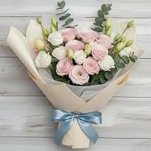 Букет цветов из:  Лизиантусы в Васильево