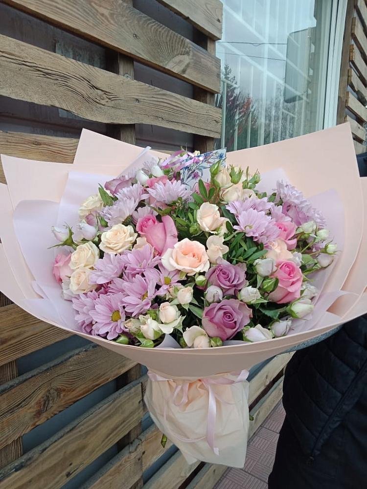 Букет цветов из: Розы и Хризантемы в Васильево