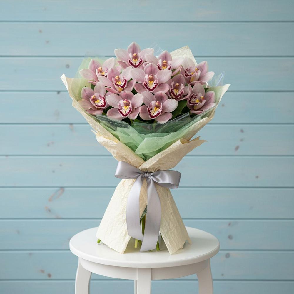 Букет цветов из: Орхидеи и Розы в Васильево