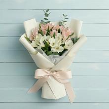 Букет цветов из:  Альстромерии в Васильево