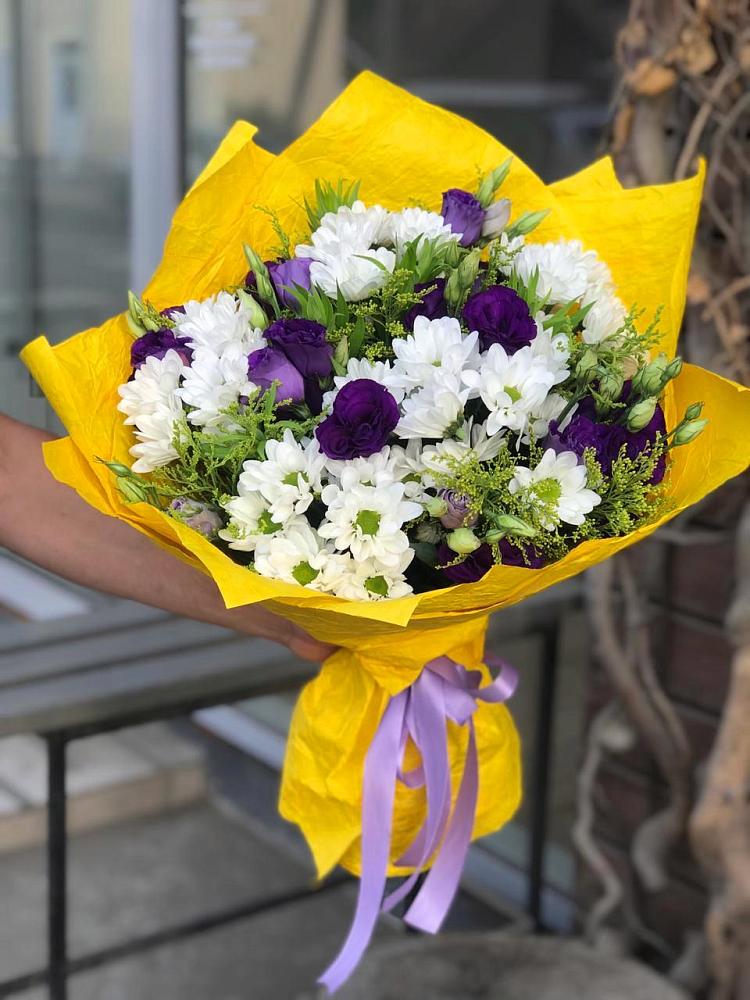 Букет цветов из: Ирисы, Хризантемы и Ромашки в Васильево