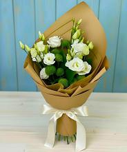 Букет цветов из:  Хризантемы и Лизиантусы в Васильево