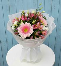 Букет цветов из:  Герберы, Альстромерии и Лизиантусы в Васильево