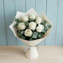 Букет Белые розы в Эвкалипте #REPLACE_PRED# Васильево