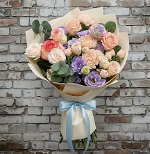 Букет цветов из:  Розы, Лизиантусы и Гвоздики в Васильево